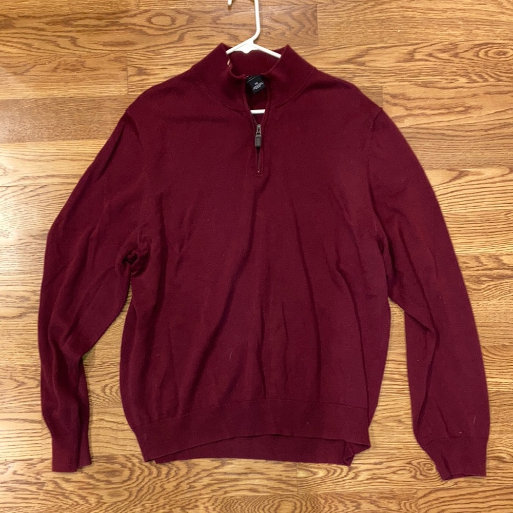 Jos A Bank Traveler Sweater